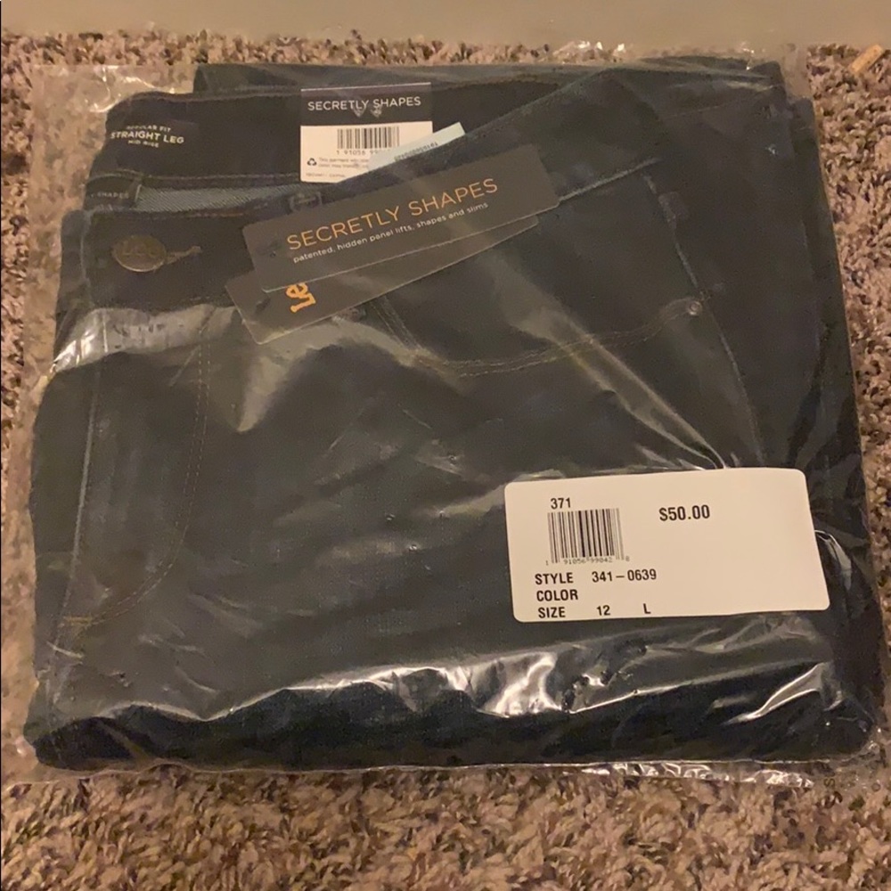 Lee Straight Leg Jeans Size 12